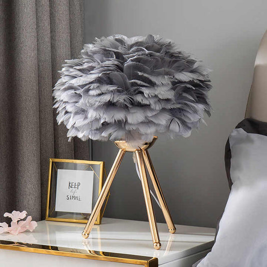 Missfeather - Luxury veren dimbare tafellamp